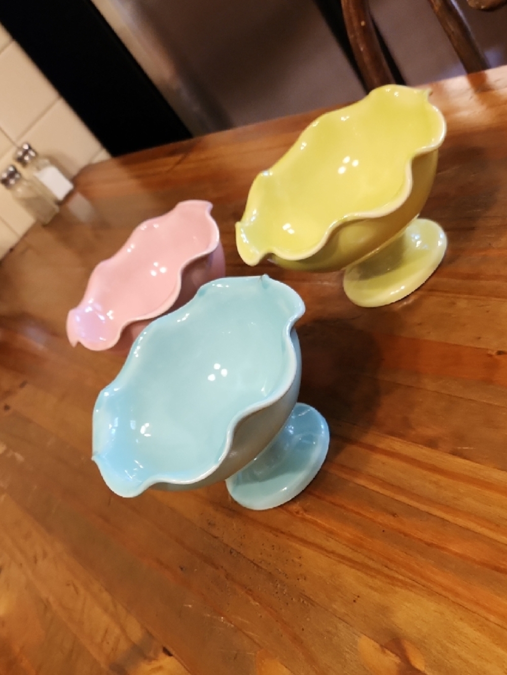 Williams Sonoma Pastel Pedestal Dessert Bowls — Pink, Blue & Yellow (Set of 3) - Picture 5 of 5
